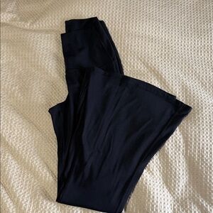 Yogalicious Black Zen Amber Super Flare Leggings